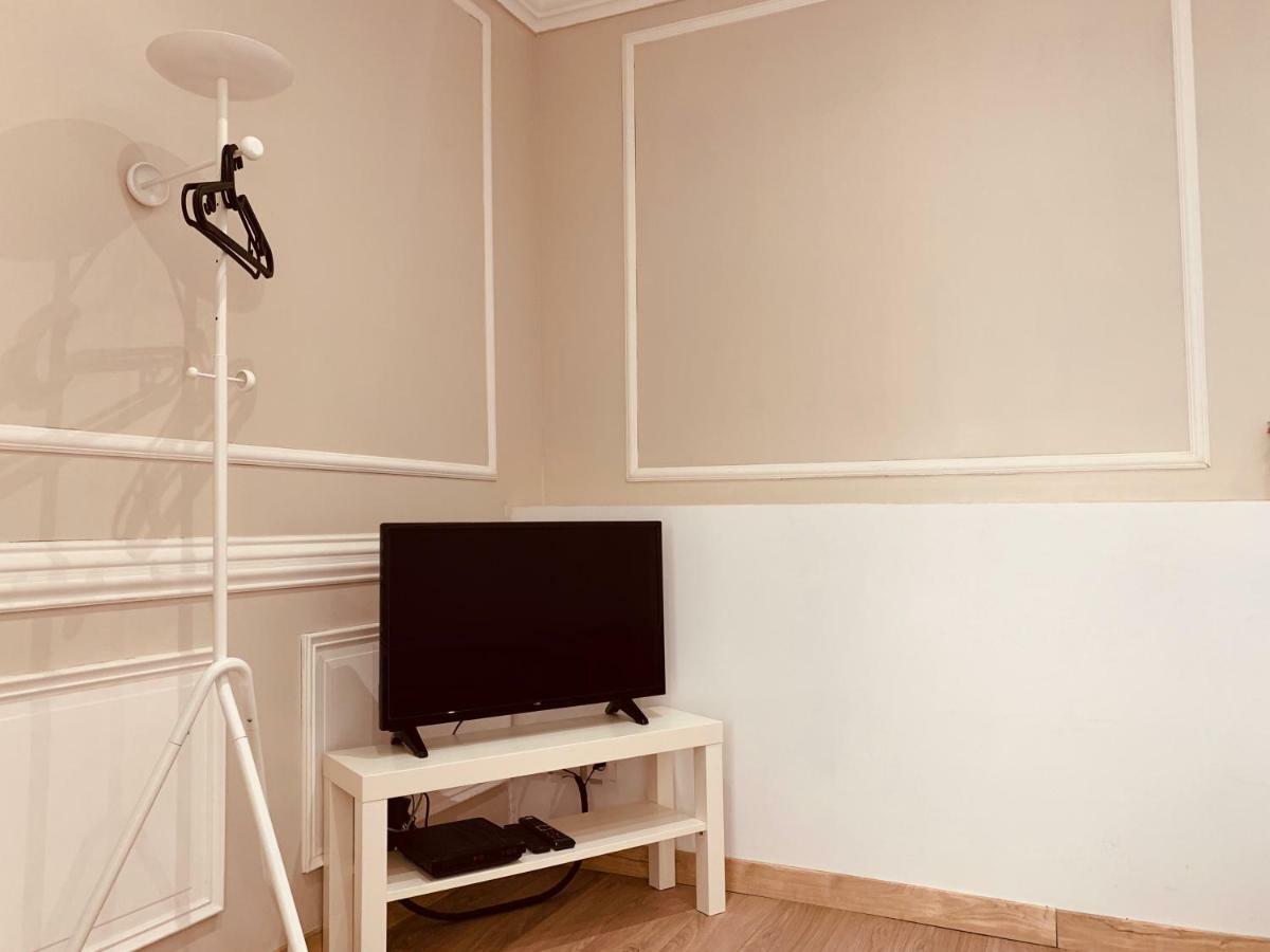 Montclar Studio Aix-en-Provence Exteriör bild
