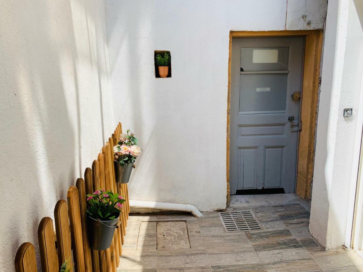 Montclar Studio Aix-en-Provence Exteriör bild